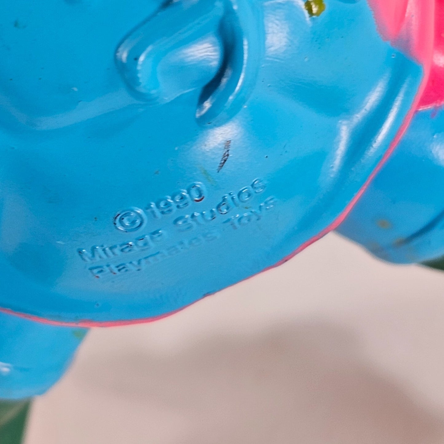 Playmates 1990 Teenage Mutant Ninja Turtles Mike the Sewer Surfer Action Figure