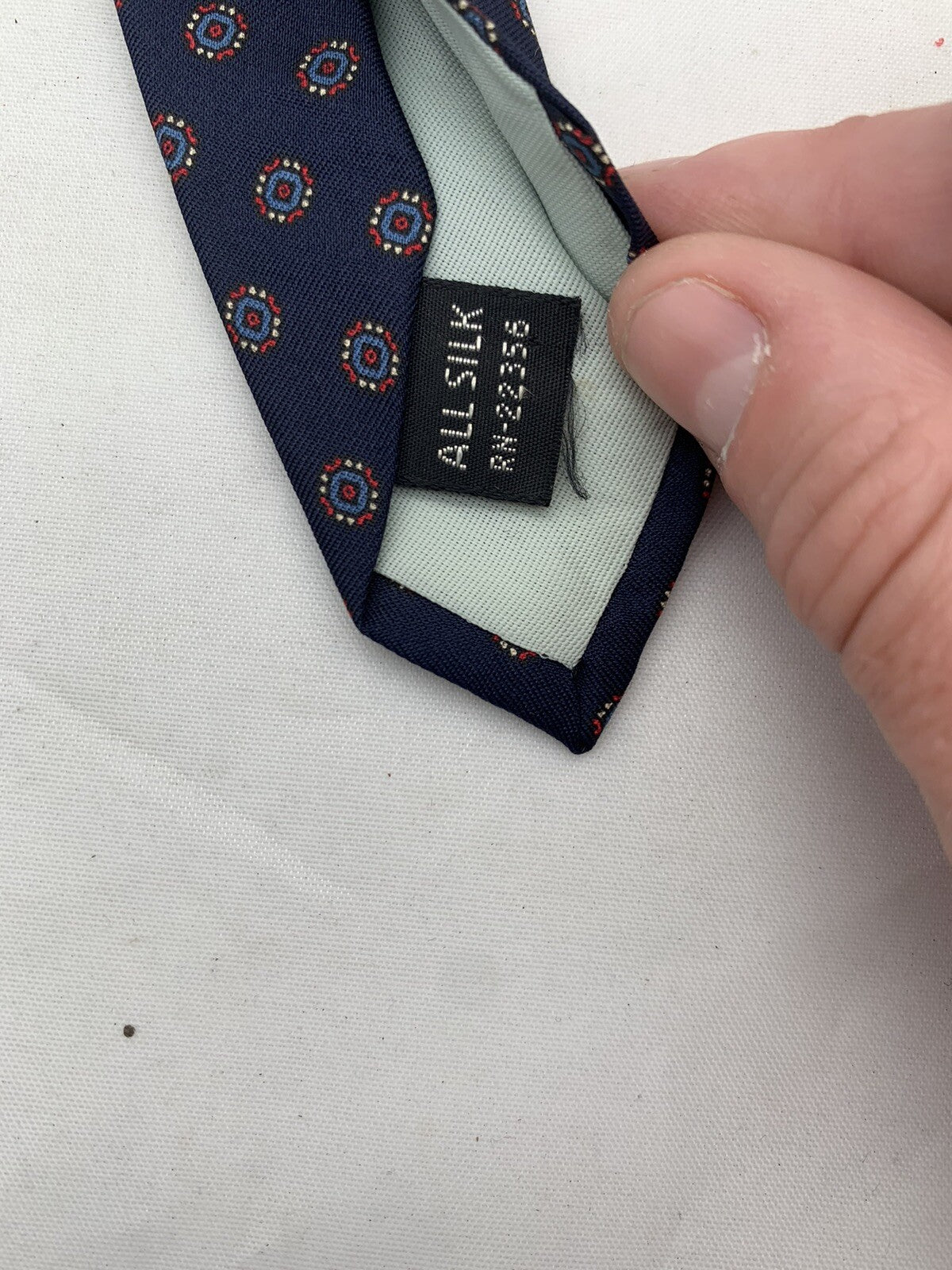 Gloria Vanderbilt for Castle Blue and Red Geometric 62" Tie