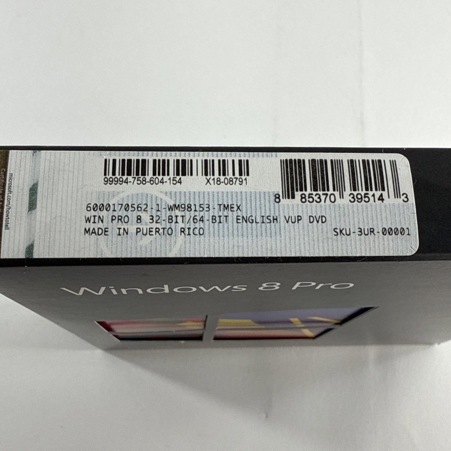 Microsoft 2012 Windows 8 Pro Upgrade for PC DVD - 34/64-bit Software only - Read