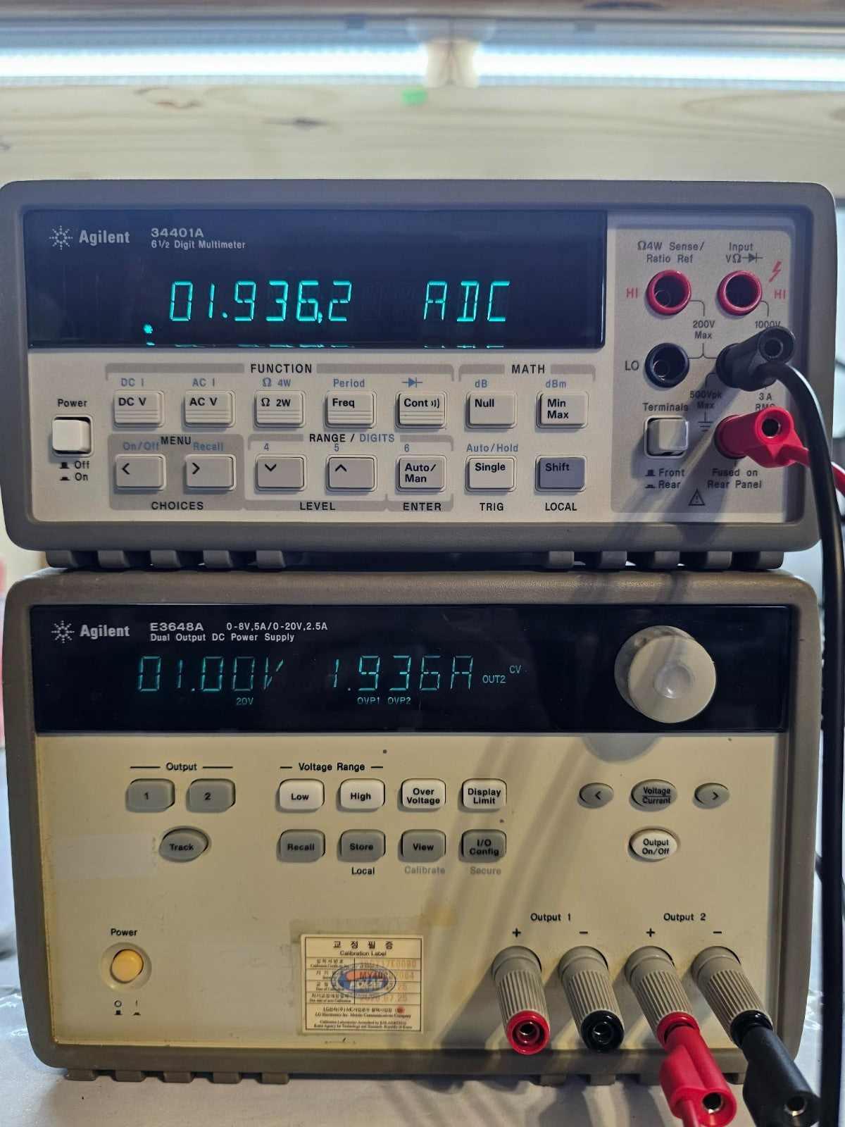 Agilent E3648A Dual Output DC Power Supply 0-8V,5A/0-20V,2.5A - Tested - 2064