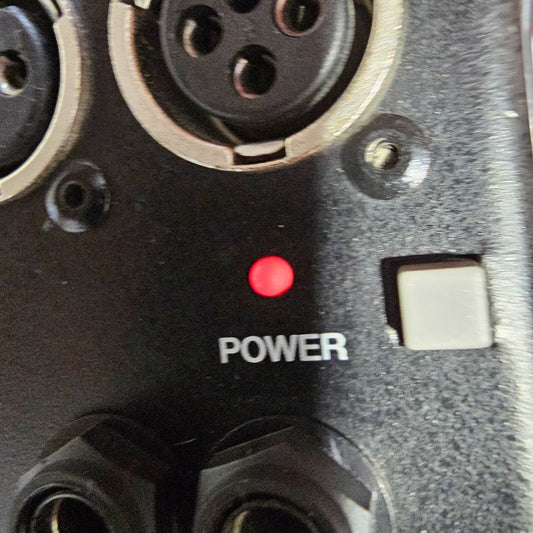 Peavey IA 10/4 Microphone Interface Amplifier with Box - Tested