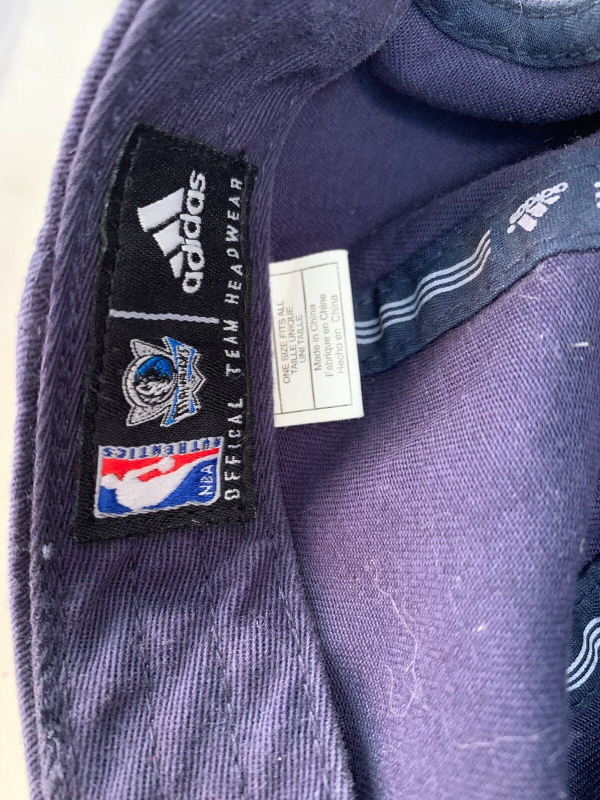 Vintage ADIDAS Blue NBA DALLAS MAVERICKS Snapback Hat