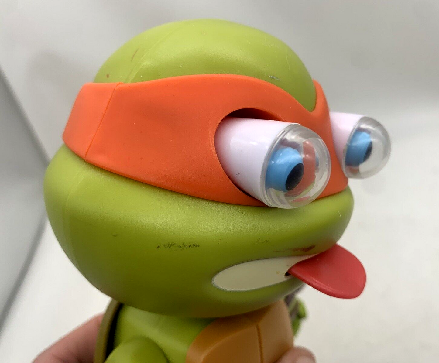 Viacom 2015 Teenage Mutant Ninja Turtles 9”Michelangelo Squeeze Em Action Figure