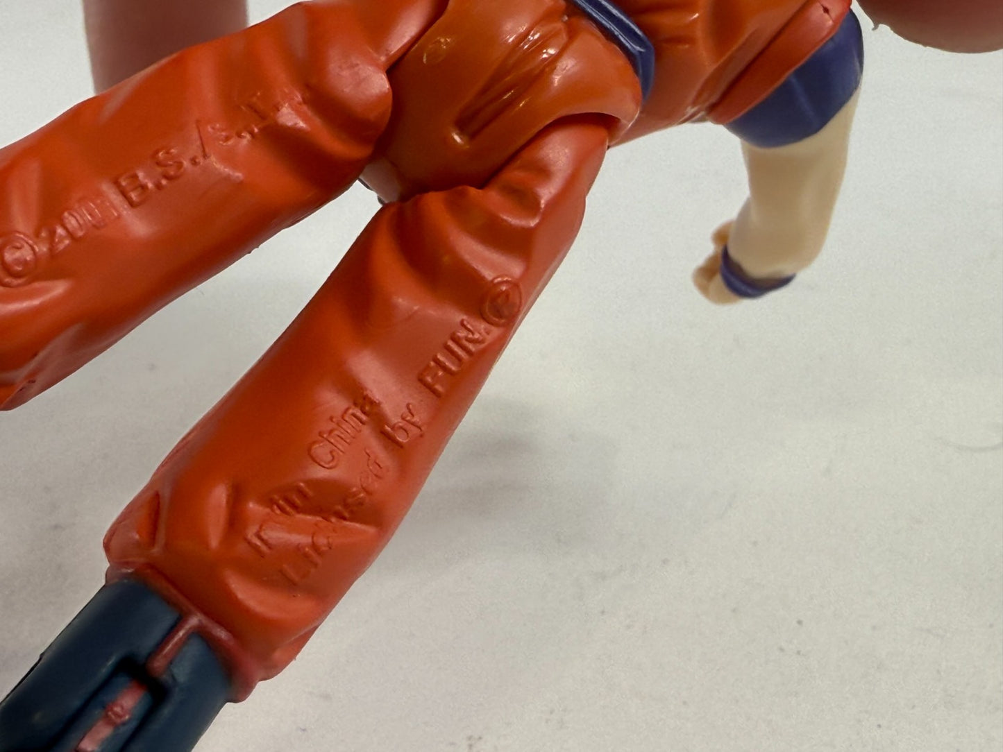 Irwin Toys 2001 Dragon Ball Z The Saga Continues 5" Goku Figure