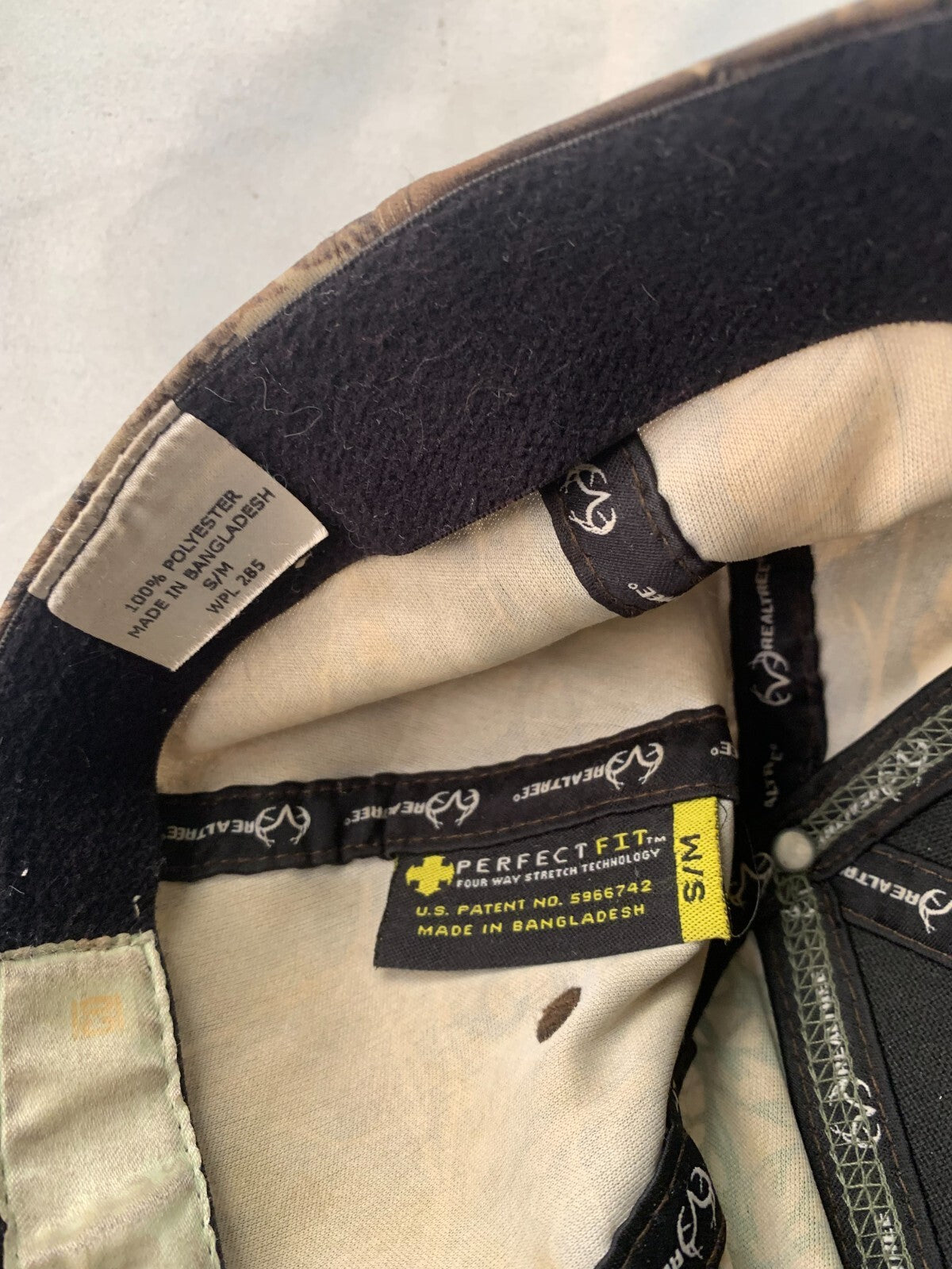 RealTree Edge Antler Logo Camouflage Cap Hat Stretch Fit Size S-M Camo