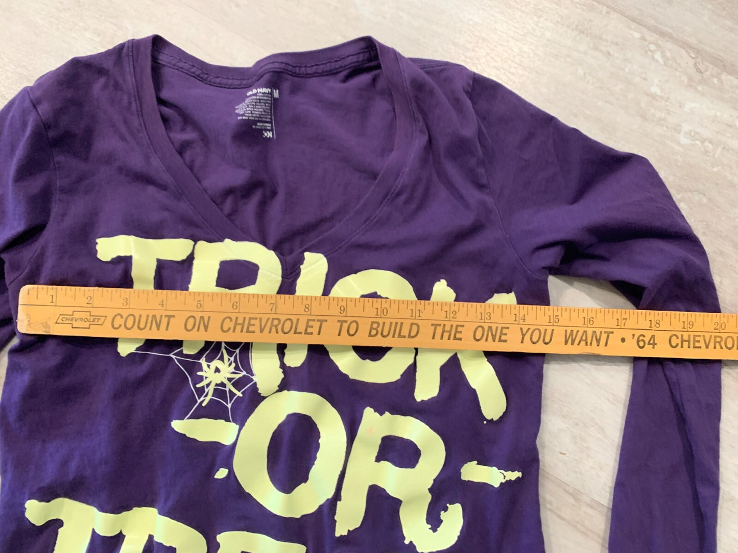 Old Navy Women's Medium Purple Trick-Or-Treat Long Sleeved T-Shirt