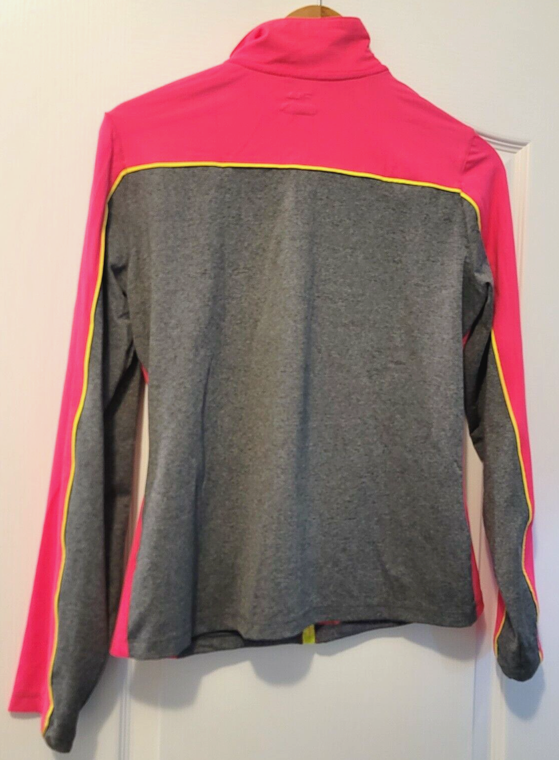 Fila Women's Medium Lightweight Pink/Yellow/Gray Athletic Running Jacket