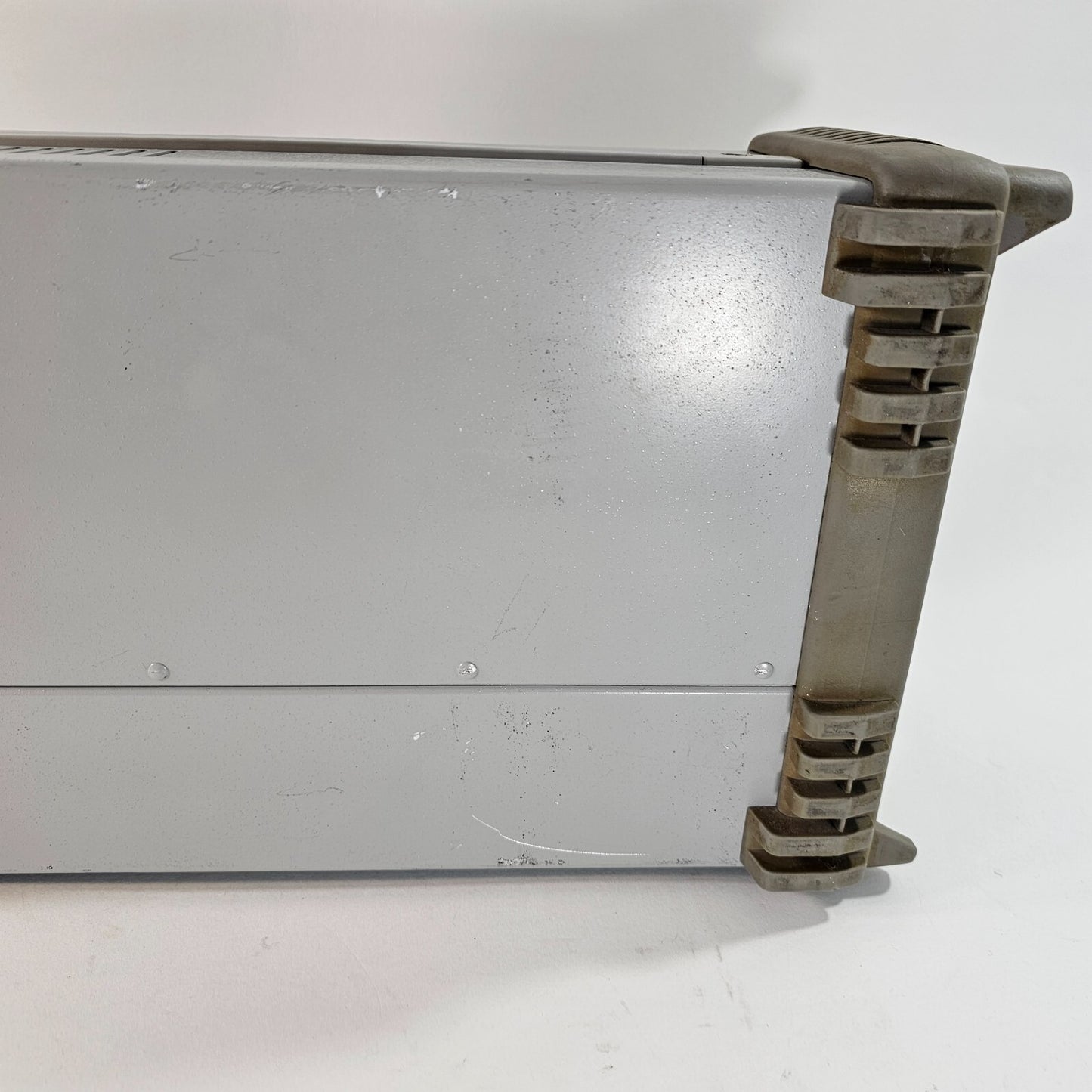 Agilent E3648A Dual Output DC Power Supply 0-8V,5A/0-20V,2.5A - Tested - 2064