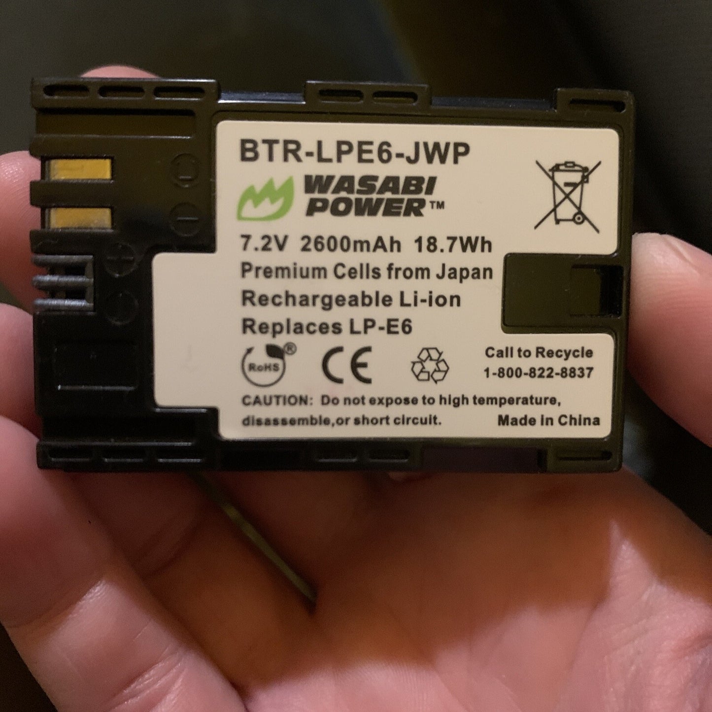 Wasabi Power LCH-LPE6 Charger w/Battery for Canon (PB1016688)