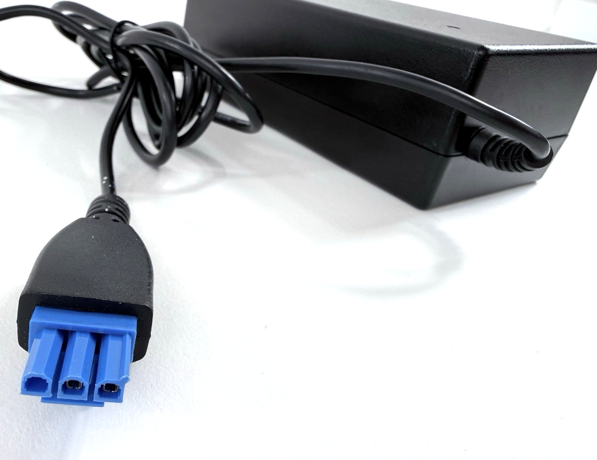 HP Invent 32V/2A AC Power Adapter Model 0957-2262 - Tested and Working
