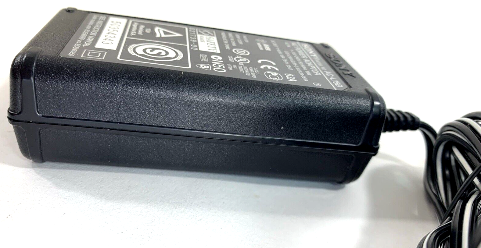 Sony AC-L15B 18W AC/DC Adapter For CCD-TRV HI-8 & DCR-TRV Digital 8 Camcorders