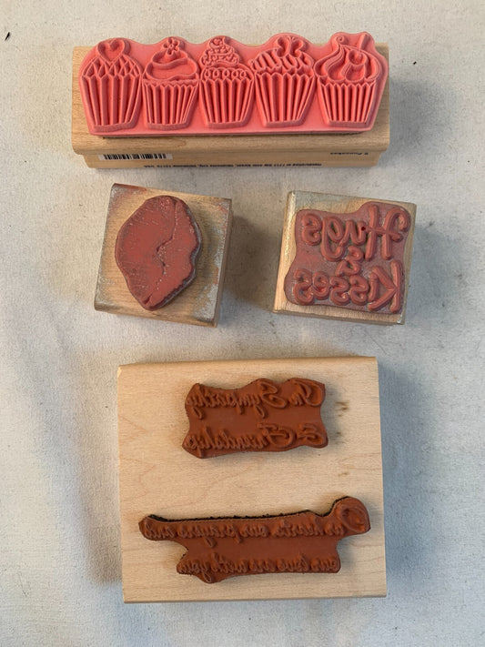 Lot of 4 stamps - Hugs and Kisses, Friendship, Cupcakes, Kiss