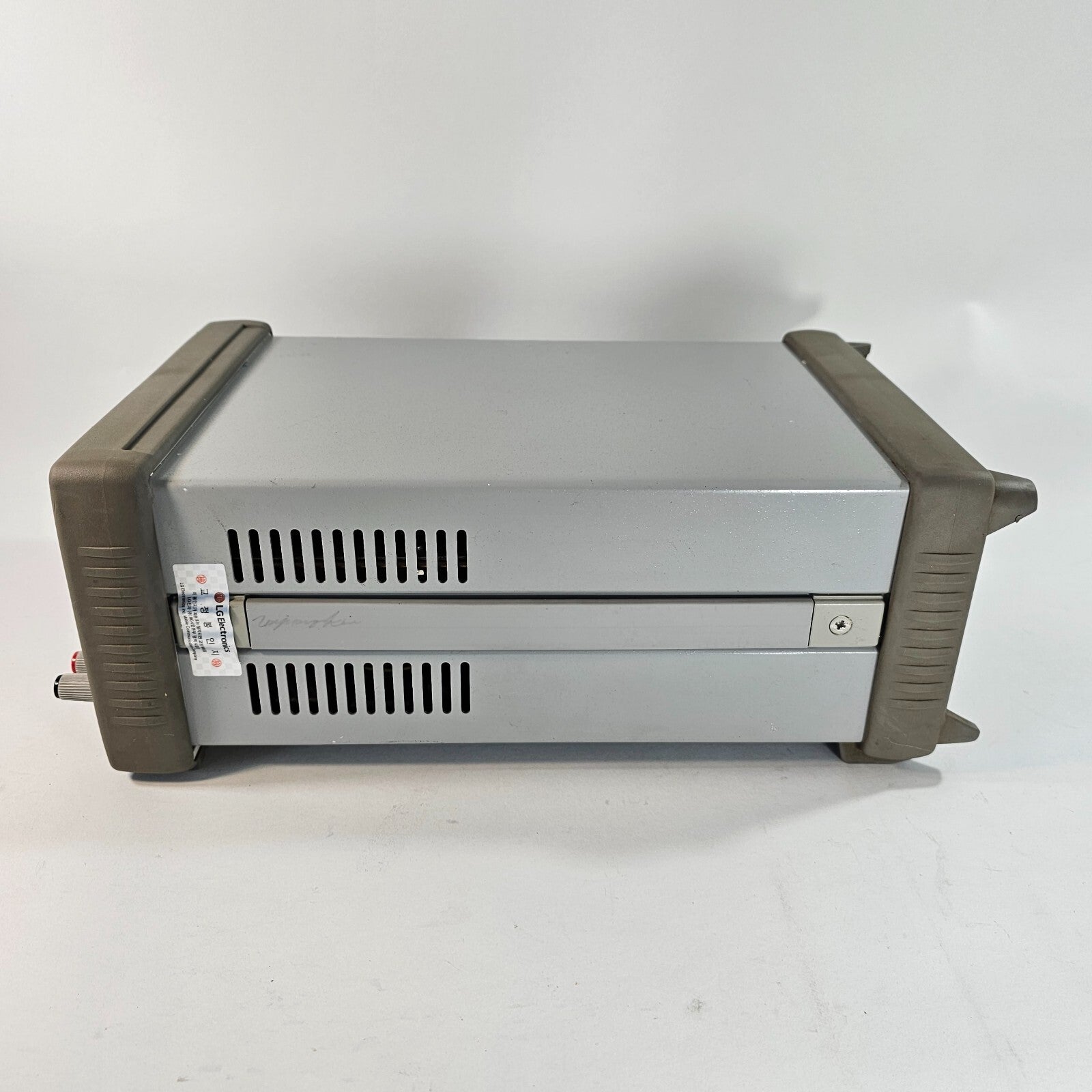 Agilent E3648A Dual Output DC Power Supply 0-8V,5A/0-20V,2.5A - Tested - 2064