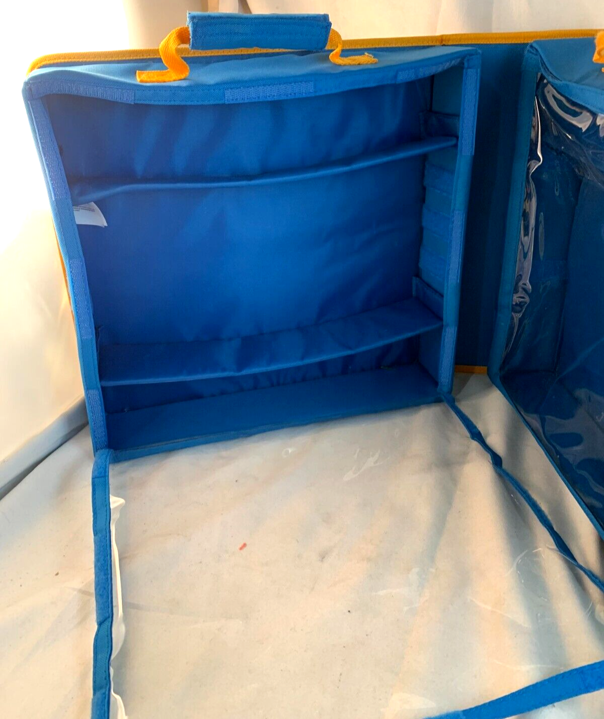 Skylanders Giants Official Large Storage Case - Good condition