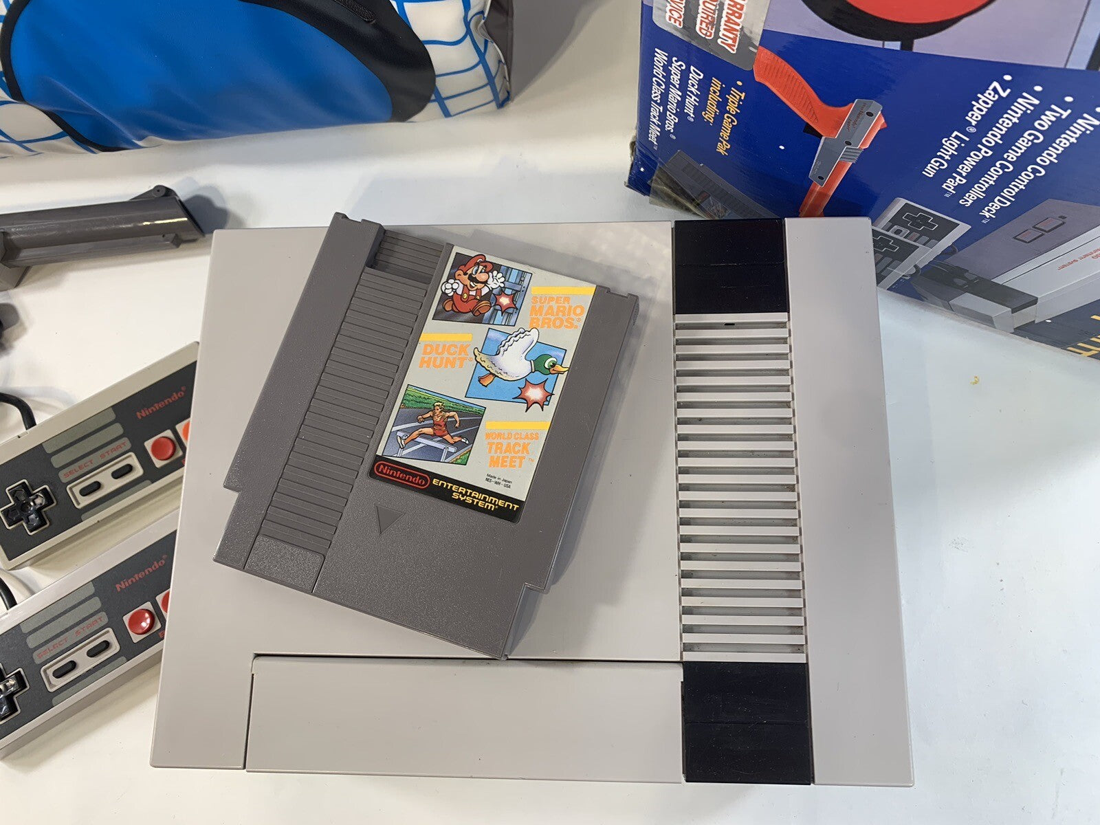 Nintendo Entertainment System Power Set Box & System - Complete