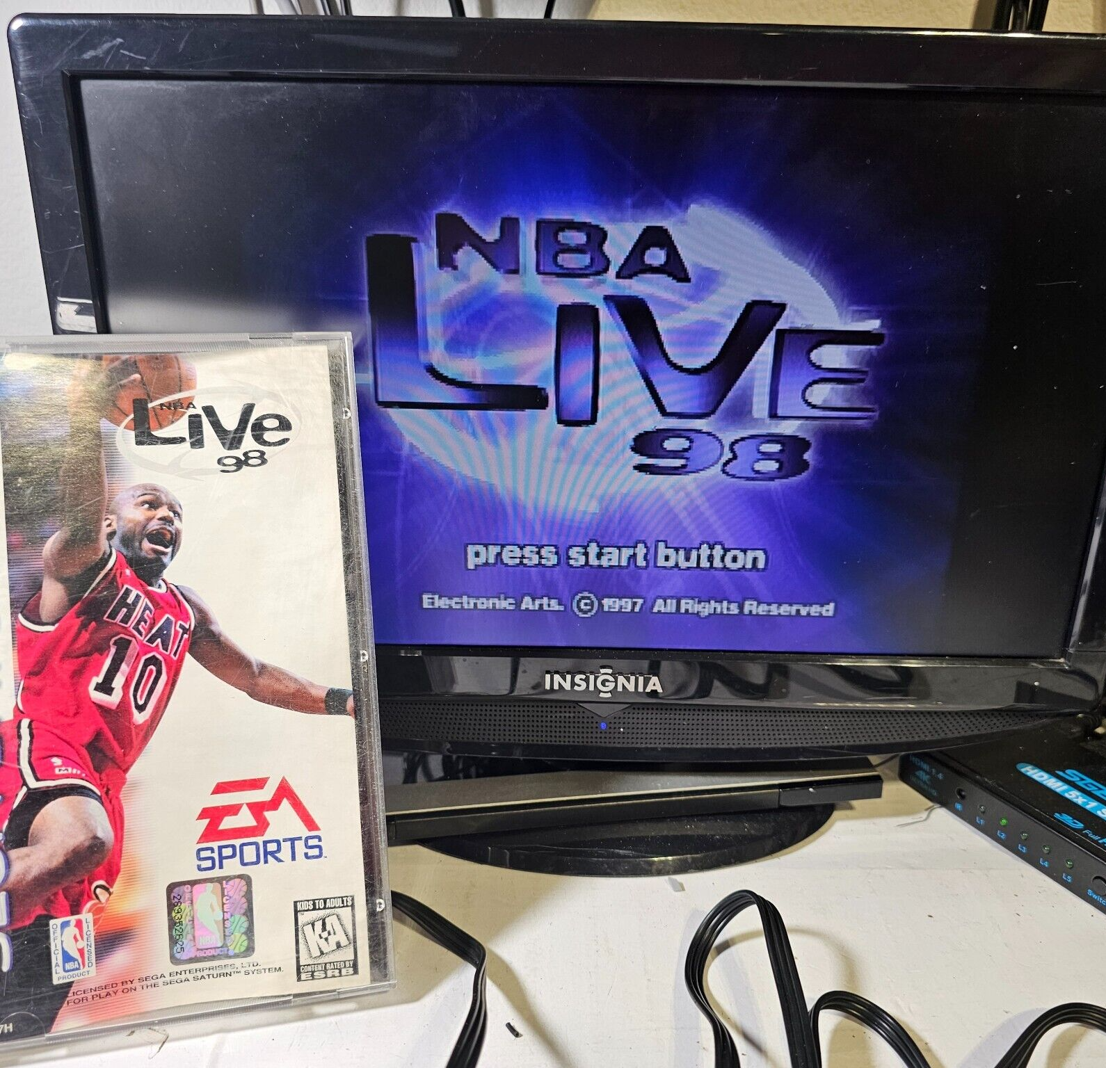 NBA Live 98 (Sega Saturn, 1997) Game Case Manual - Tested and Working