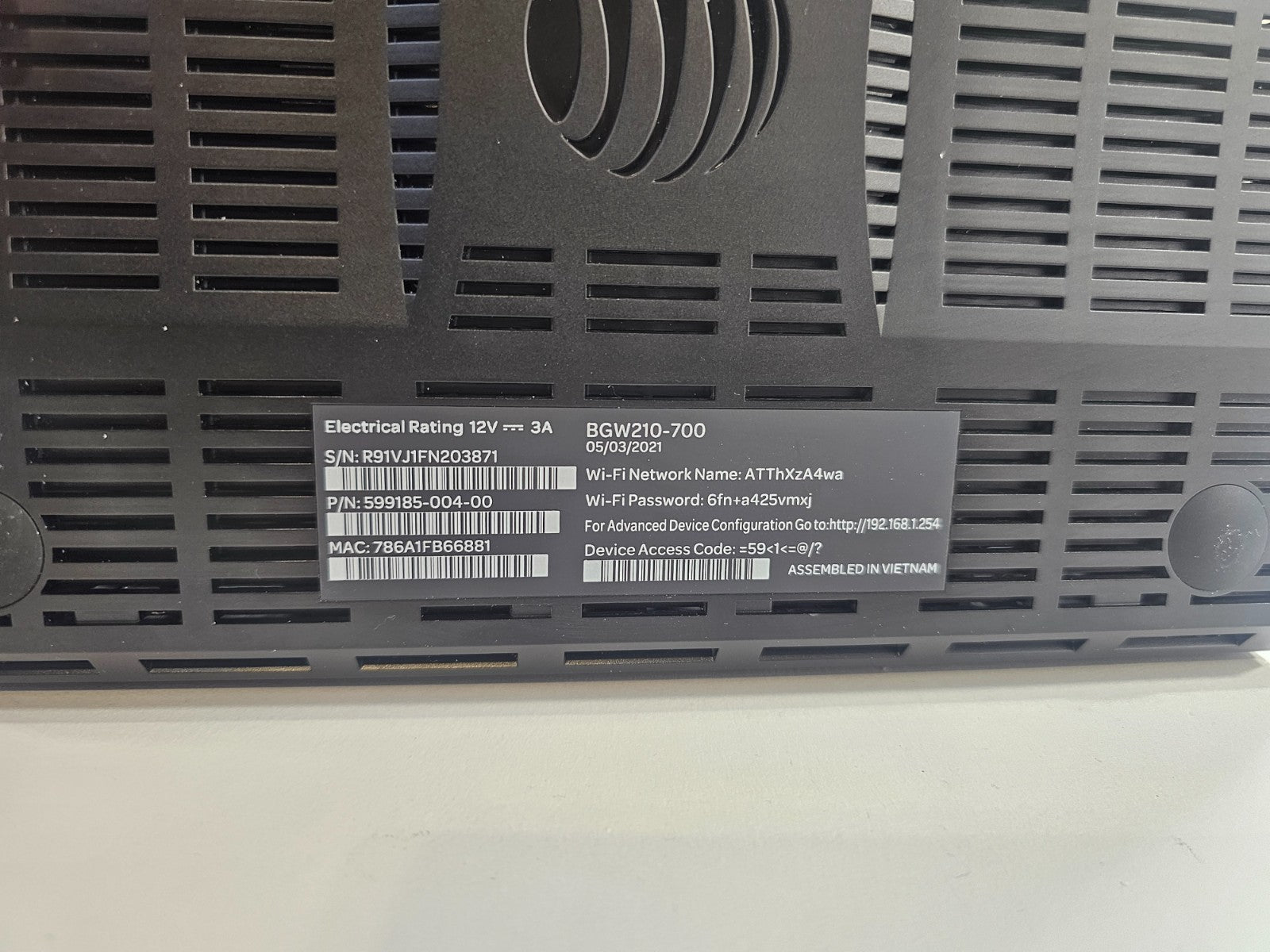 AT&T Arris BGW210-700 Broadband Gateway WiFi Modem Router with Adapter