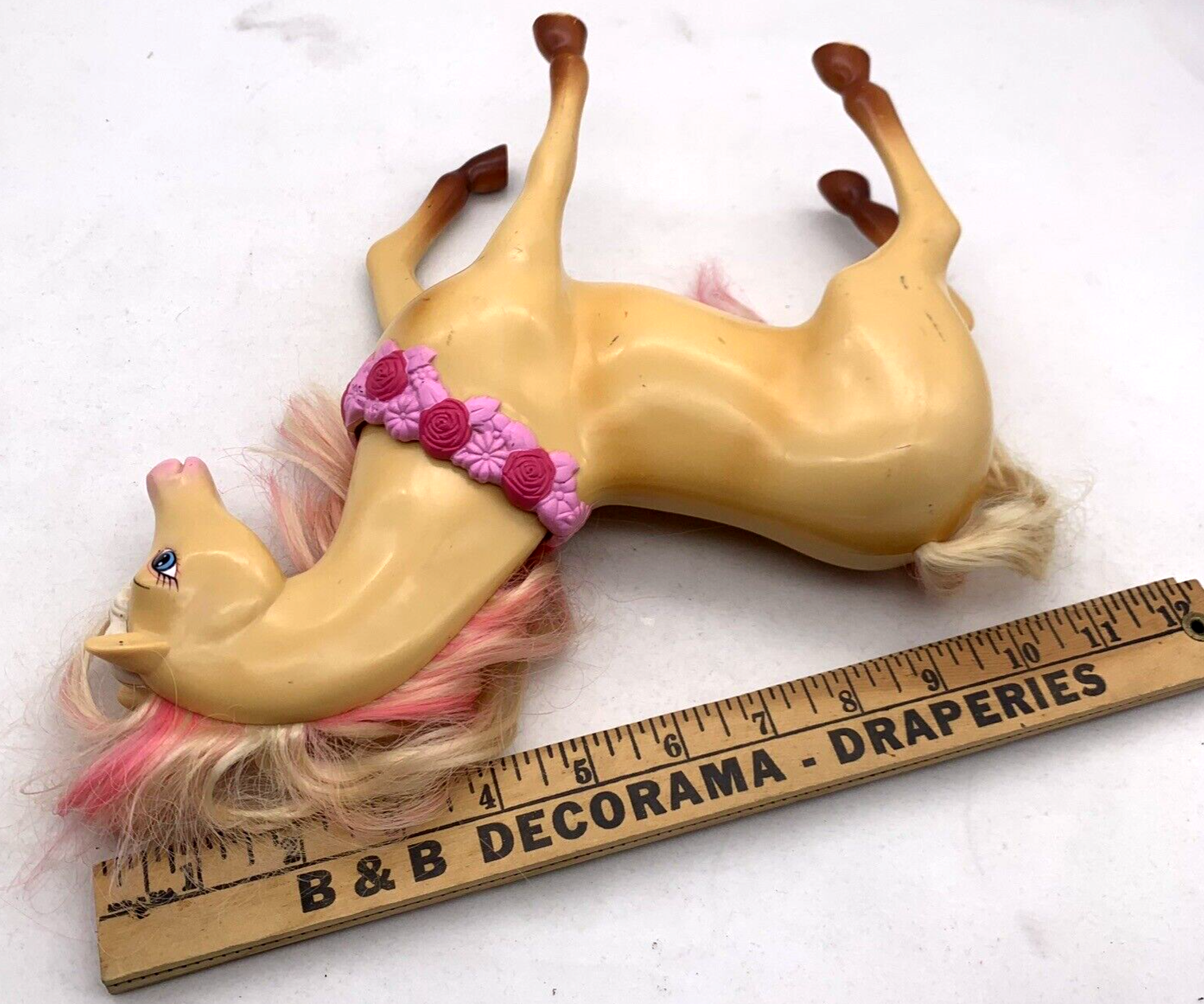 Barbie Shower & Show 10" Tawny Horse with Nodding Head - No Accessories