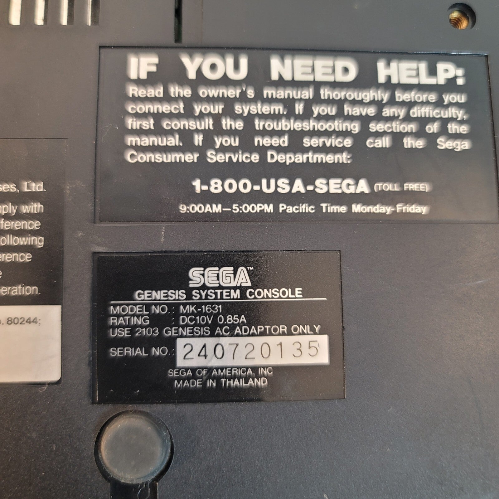 SEGA Genesis Model II Console MK-1631 with Original Controller & Cords - Tested