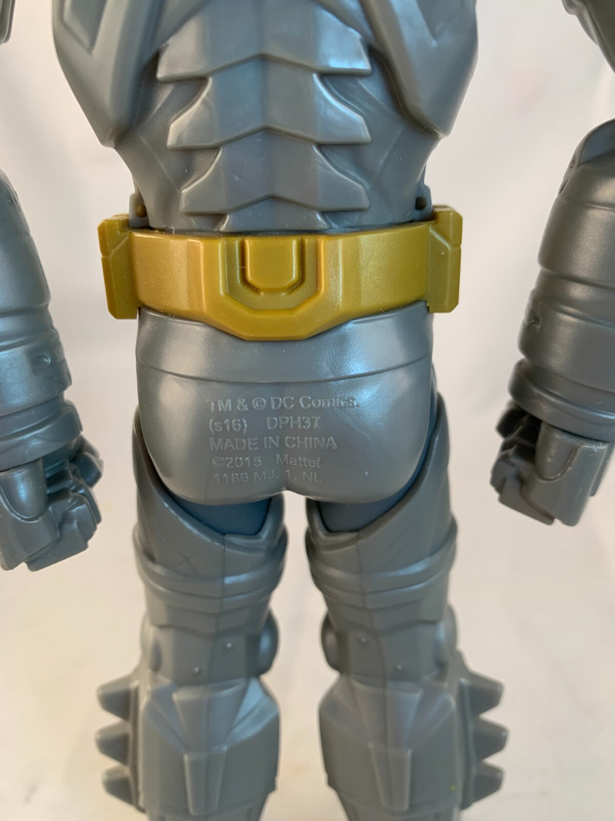 Batman VS. Superman Battle Armor 2015 Batman 12" Action Figure DC Comics