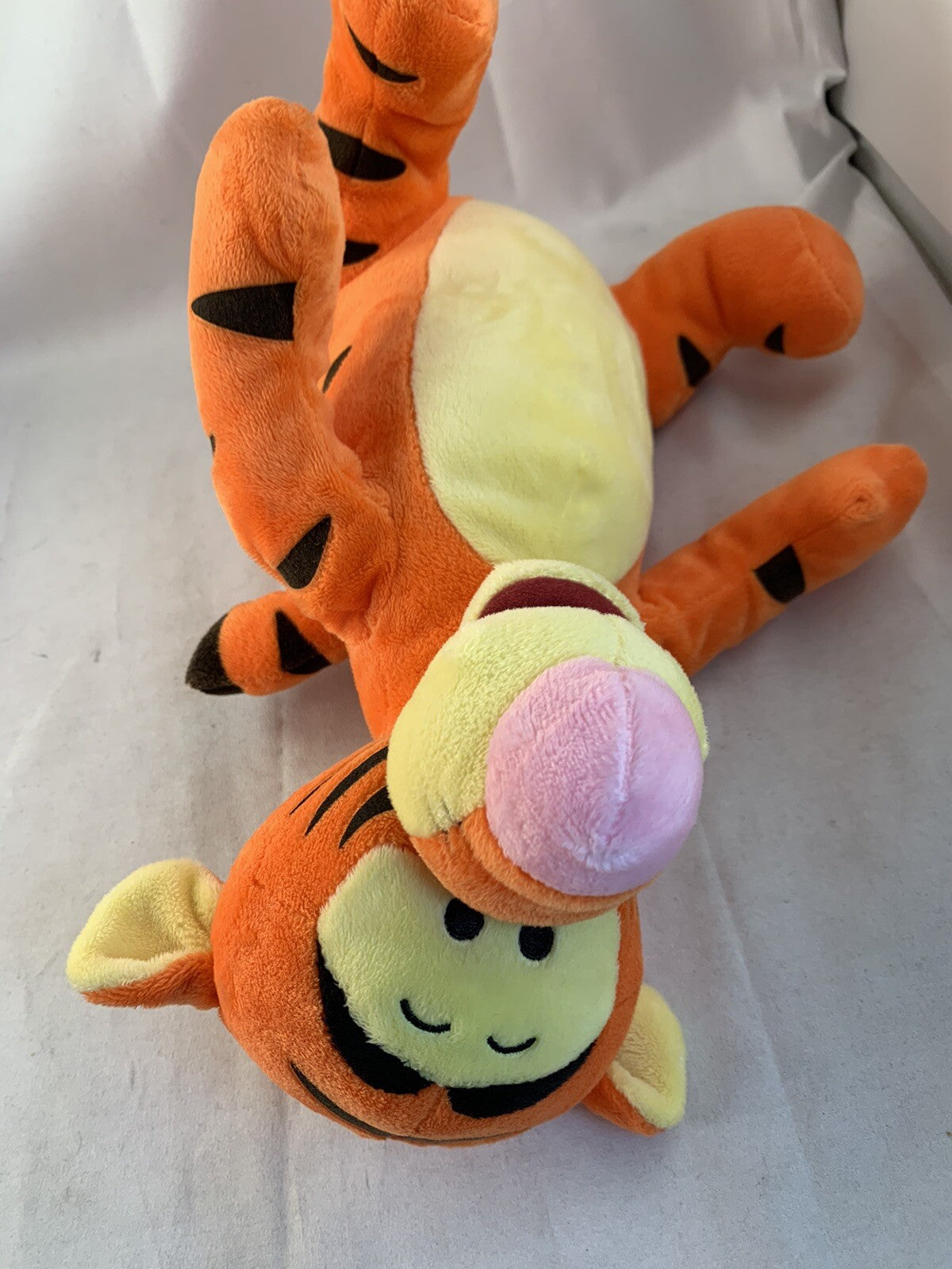 Disney - Kohls Cares - Tigger - Plush / Stuffed Animal Toy - 12 Inch