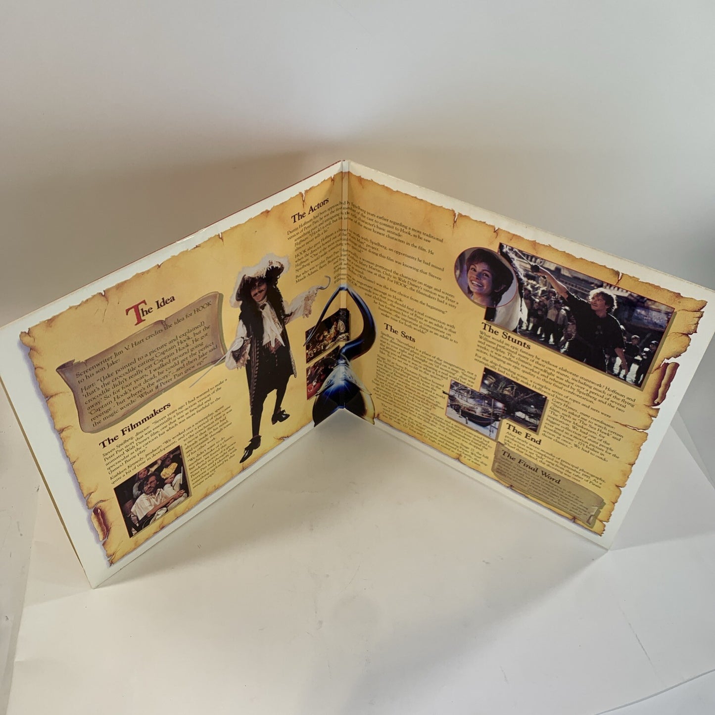 Hook Deluxe Edition (Laserdisc Bundle) Peter Pan 30th Anniversary Ed. - Tested