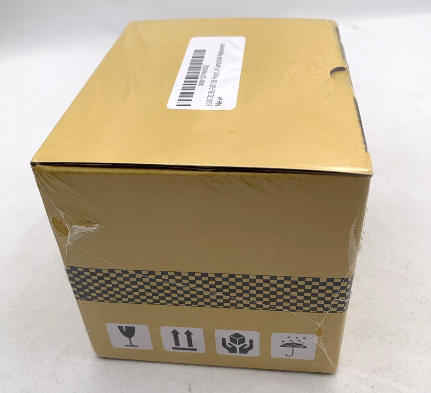 LOUTOC BL-FU310B Replacement Lamp with Housing for Optoma EH500 X600 Projector