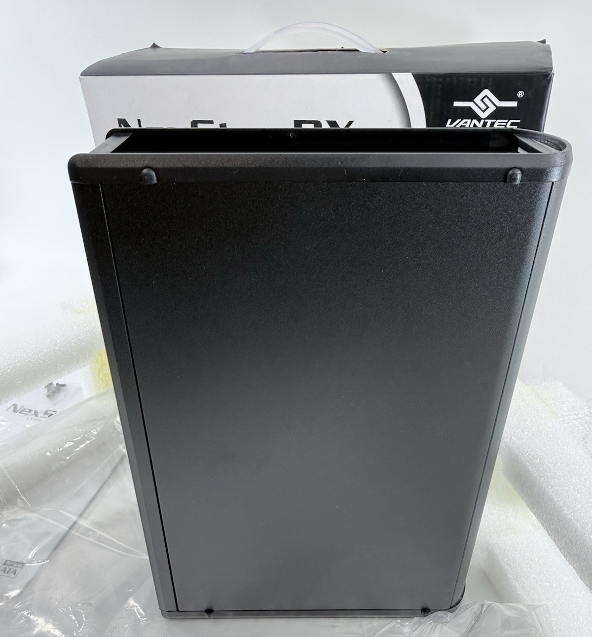 Vantec NexStar DX NST-530S2 External 5.25" USB 2.0 SATA Enclosure - New/Open Box