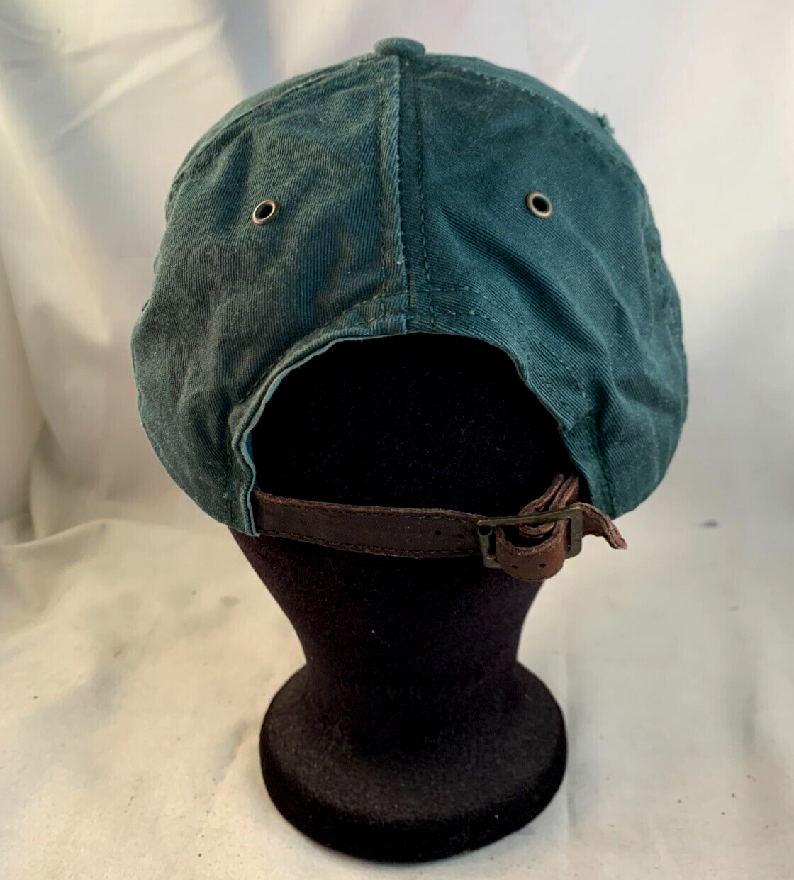 Aussie Caps Adjustable One-Size Leather Bill Shamrock Embroidered Hat