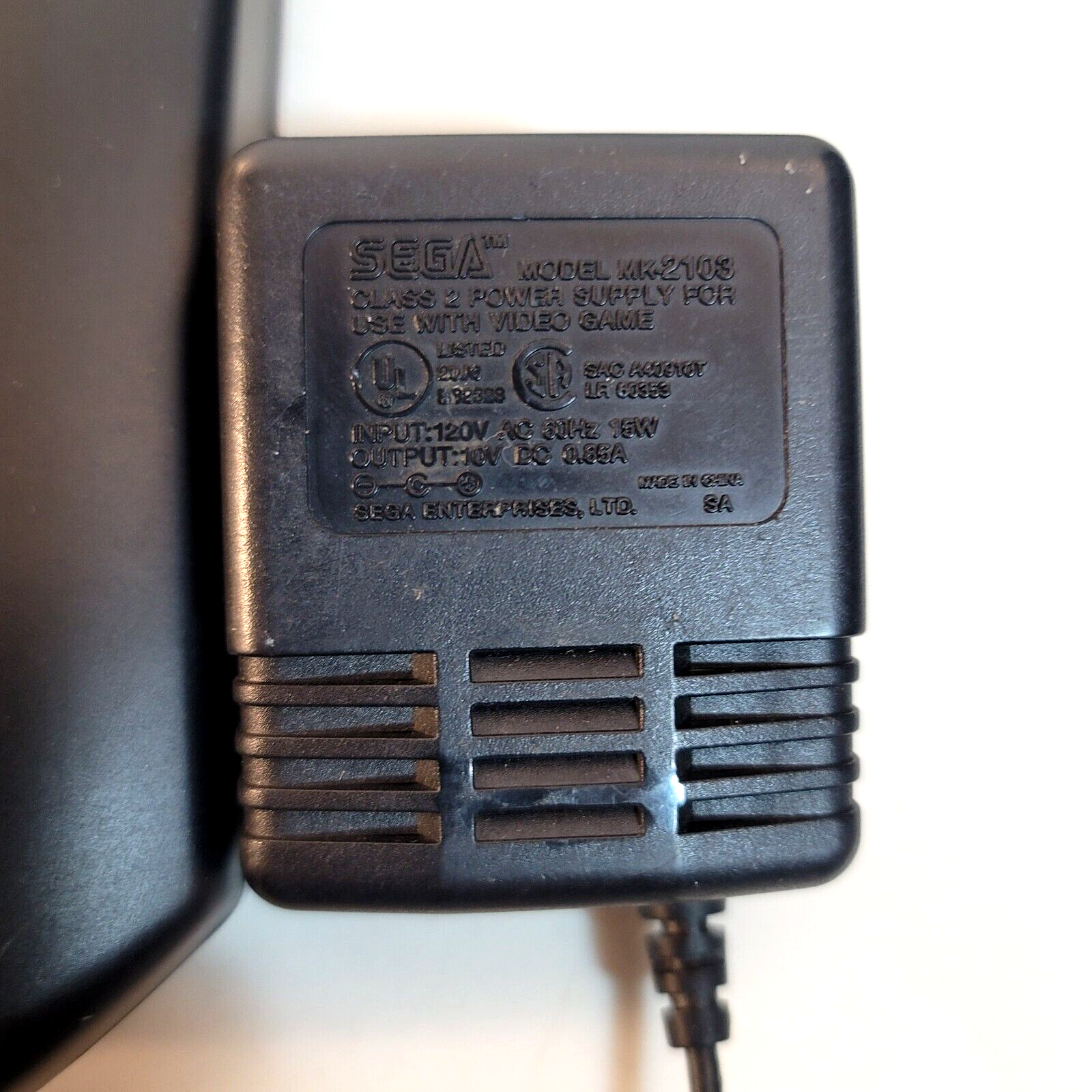 SEGA Genesis Model II Console MK-1631 with Original Controller & Cords - Tested