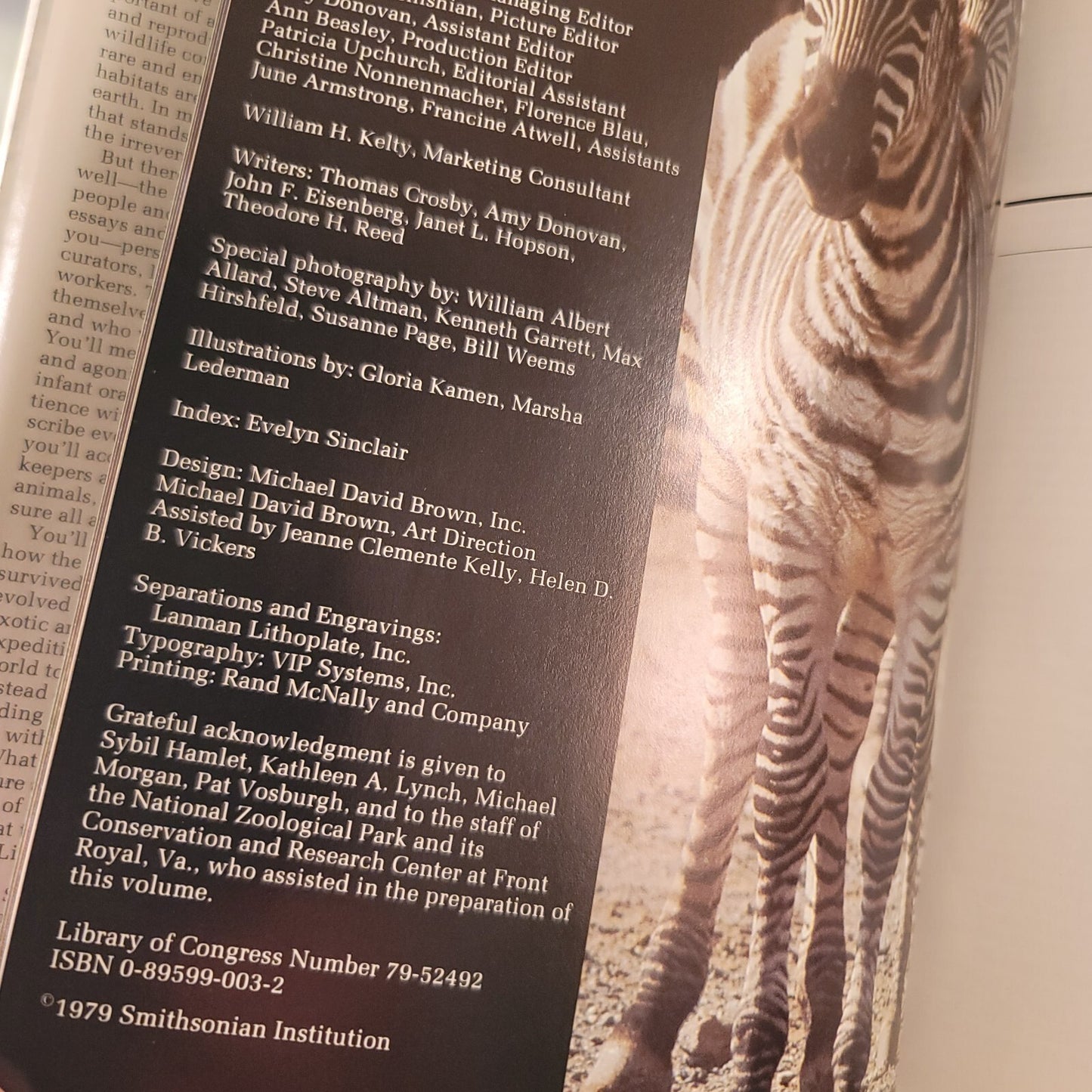 A Zoo For All Seasons: The Smithsonian Animal World