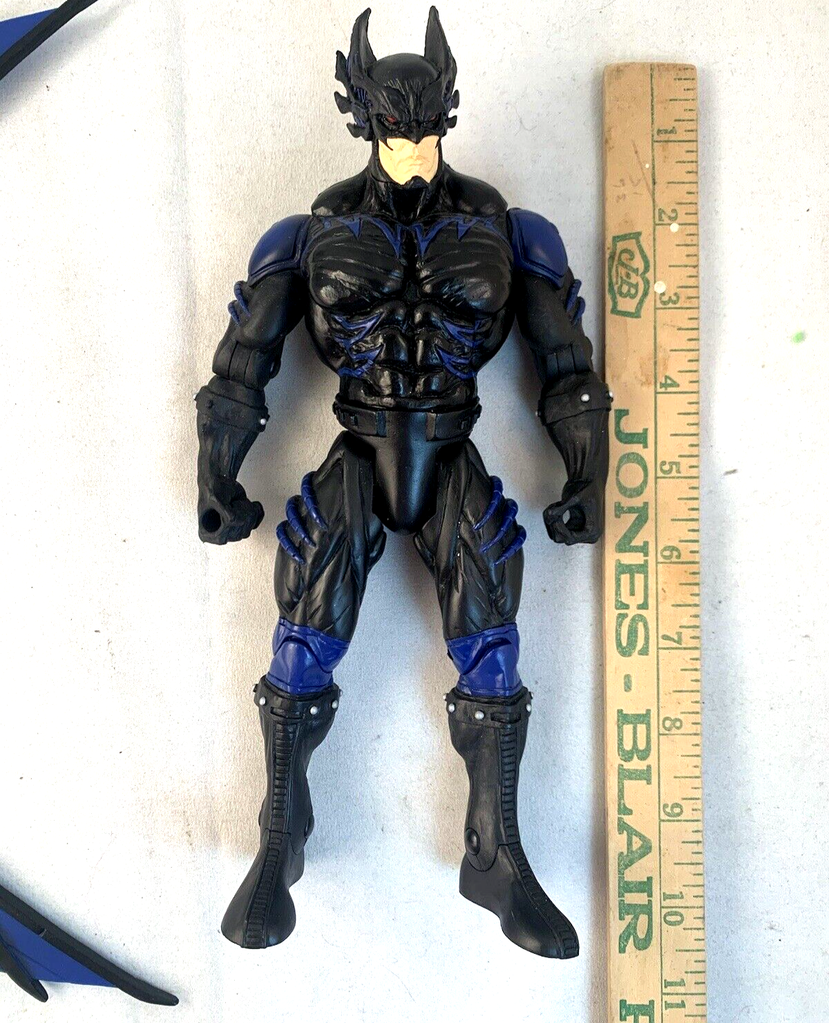 Art Asylum 2000 1st Series 11" Stark Raven Action Figure with Wings