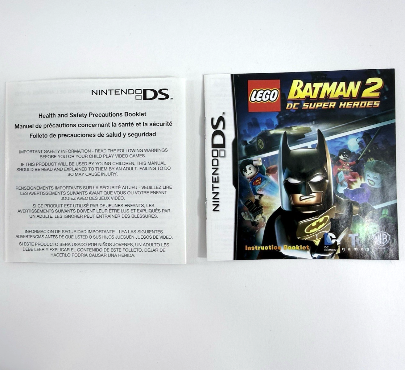 Lego Batman 2: DC Heroes (Nintendo DS, 2012) Game Case Manual Insert - Tested