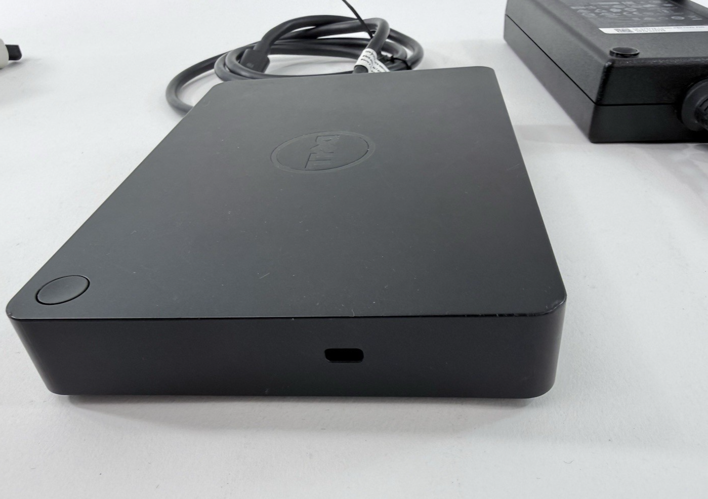 Dell WD15 4K USB-C Docking Station K17A K17A001 5FDDV with Charger - Tested