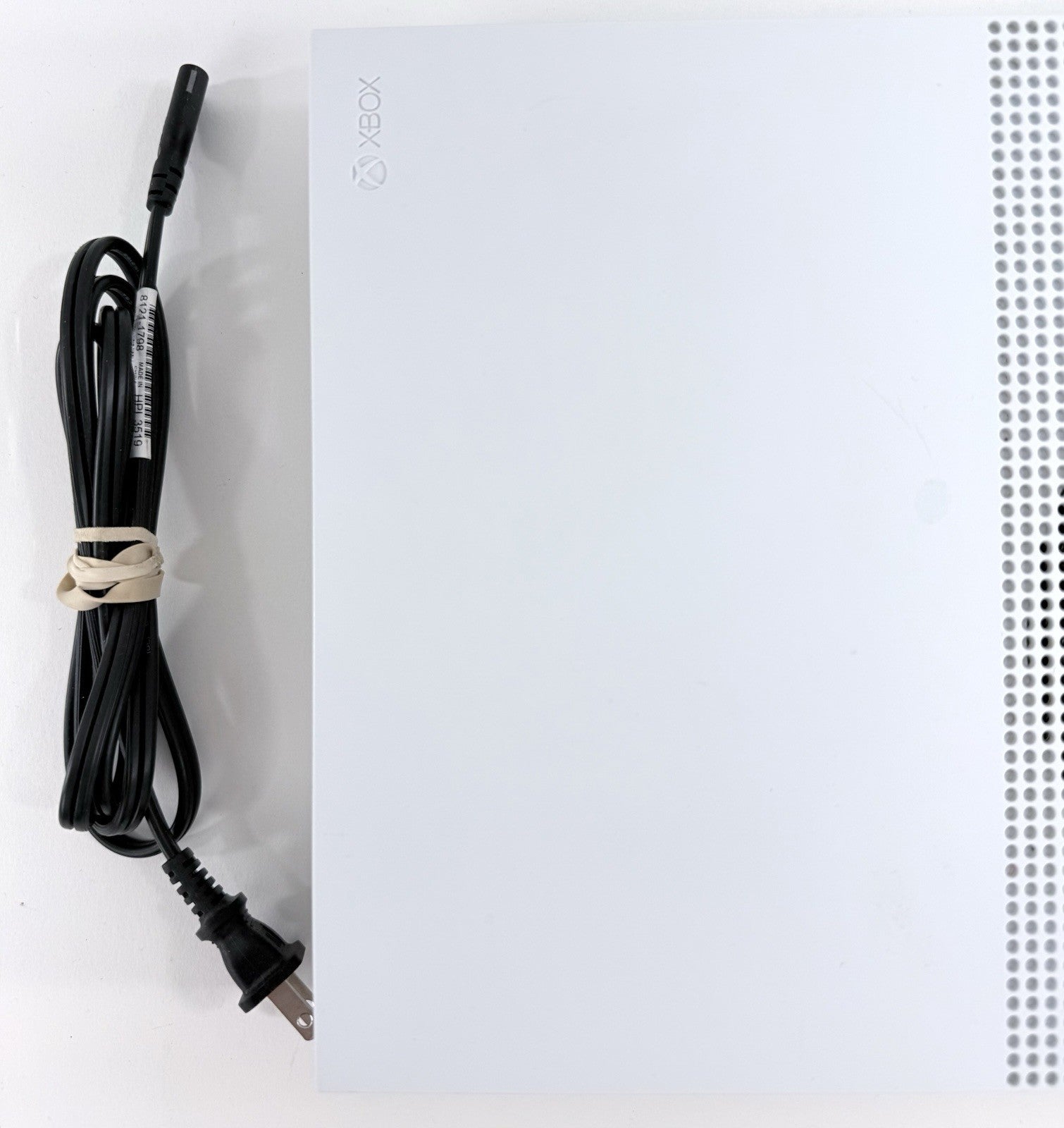 Microsoft Xbox One S 1681 1TB White Console with Cords and Controller  - Tested