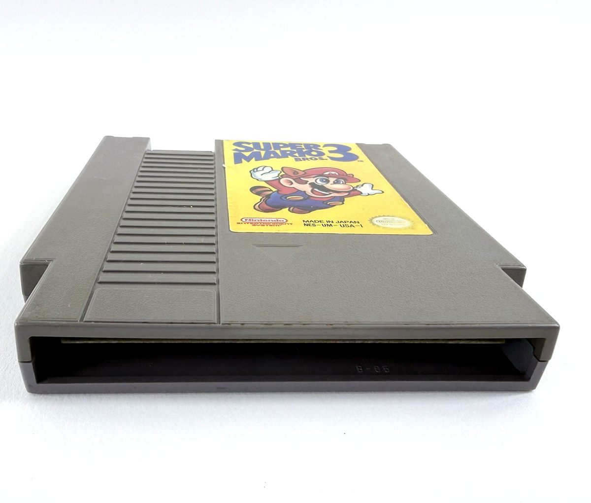 Super Mario Bros. 3 (Nintendo NES, 1990) Game Cartridge and Manual - Tested