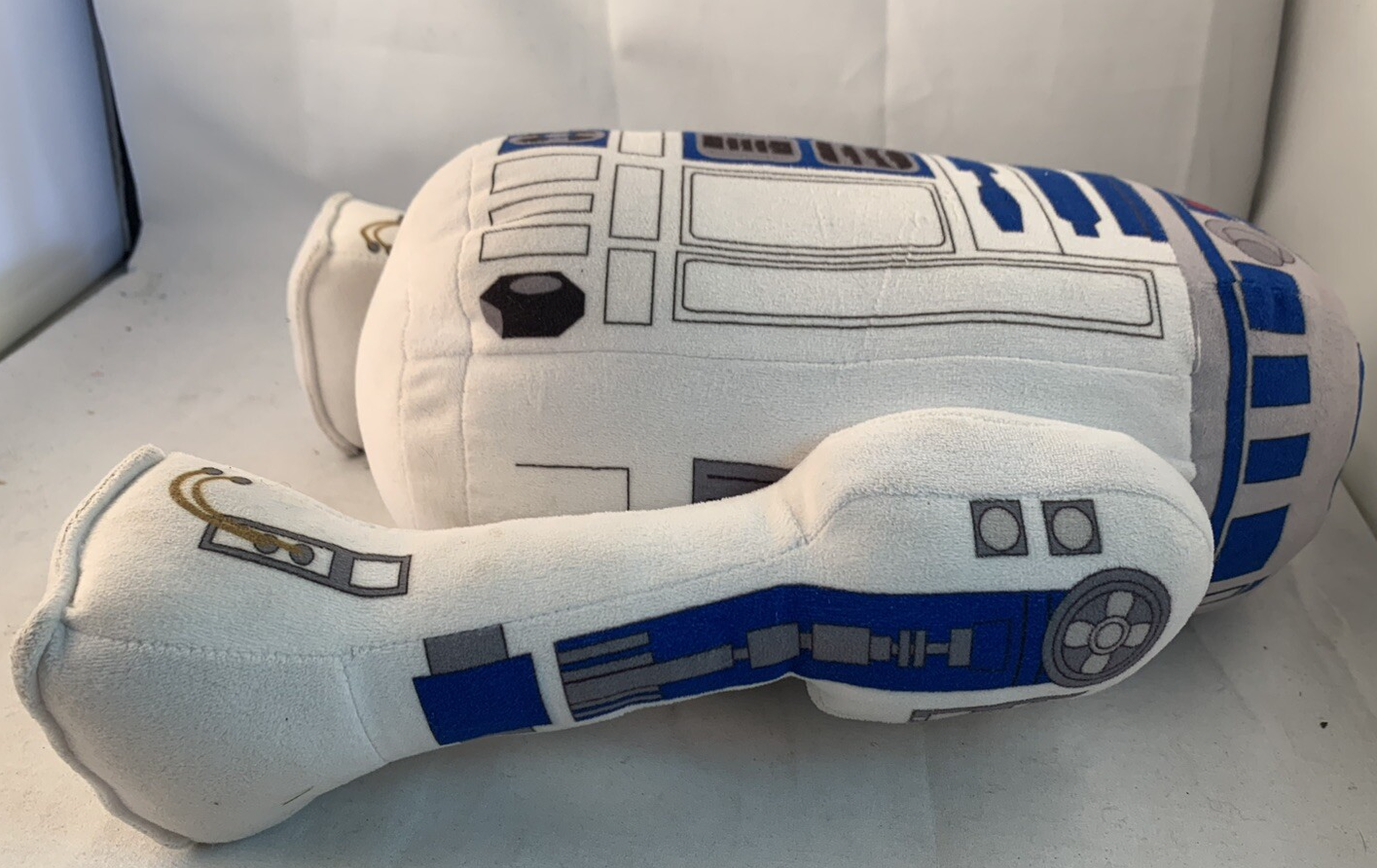 Build A Bear 2017 Star Wars 8" R2-D2 Retired Plush with Sounds