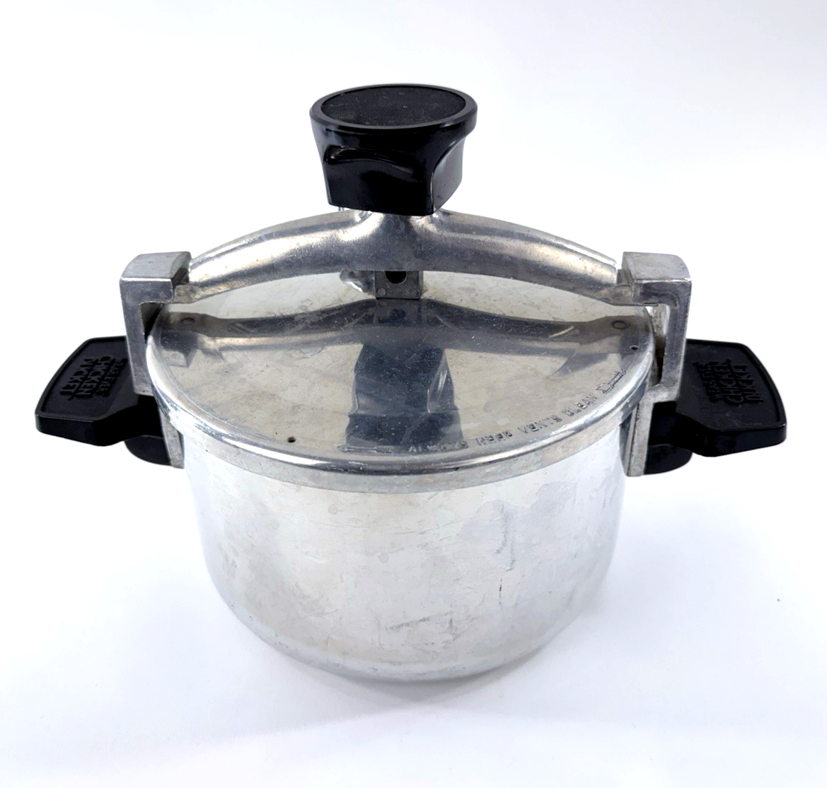 Wear-Ever Chicken Bucket 4 Qt, 3.8L Stove-Top Pressure Cooker Fryer Model 90024