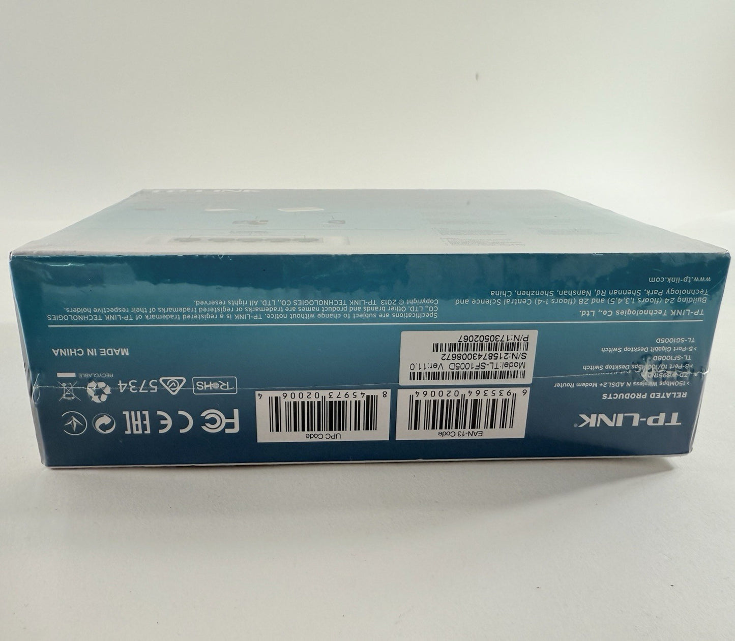 TP-LINK (TL-SF1005D) 5 Port Desktop Ethernet Switch - New, Factory Sealed