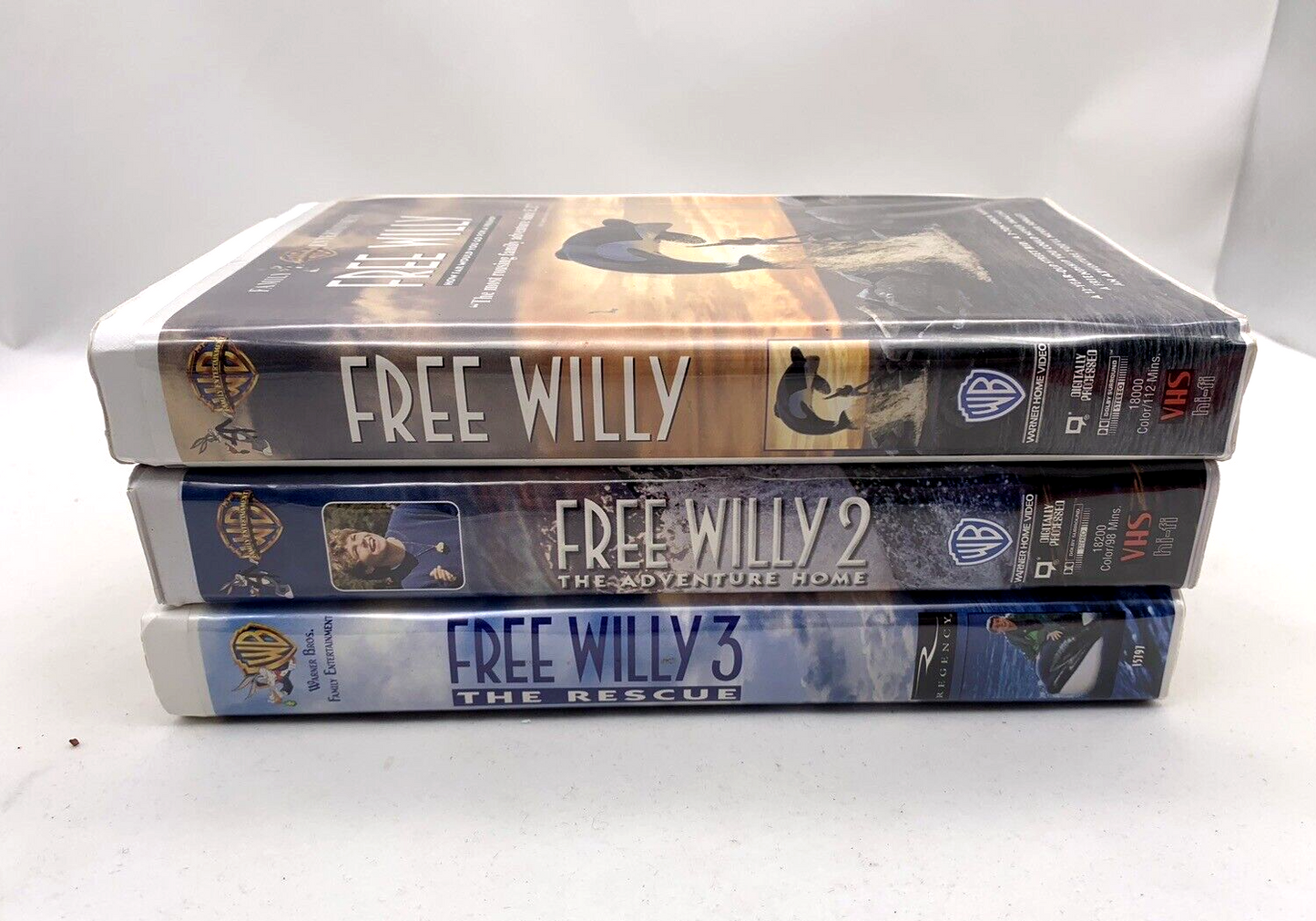 Free Willy (VHS Trilogy, Clamshell) Free Willy 2/ Free Willy 3