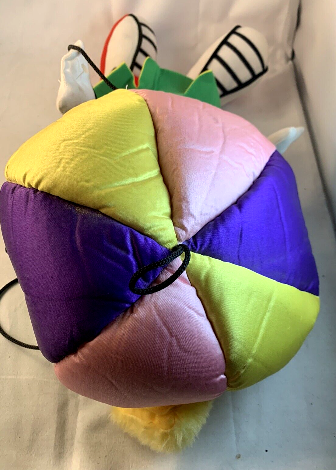 Looney Tunes 2001 Marvin The Martian with Parachute Large Six Flags Plush