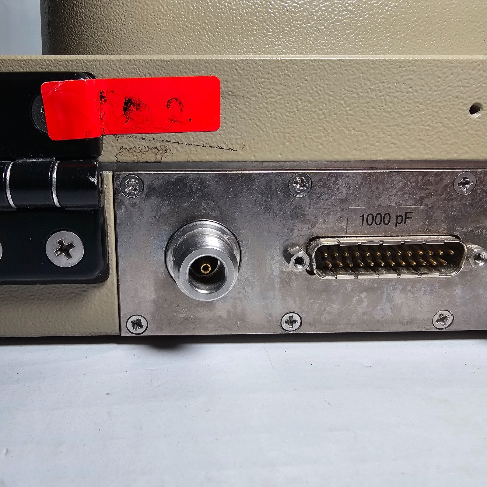 TESCOM TC-5915A RF Shield Box Radio Frequency Test Equipment Laboratory Telecom