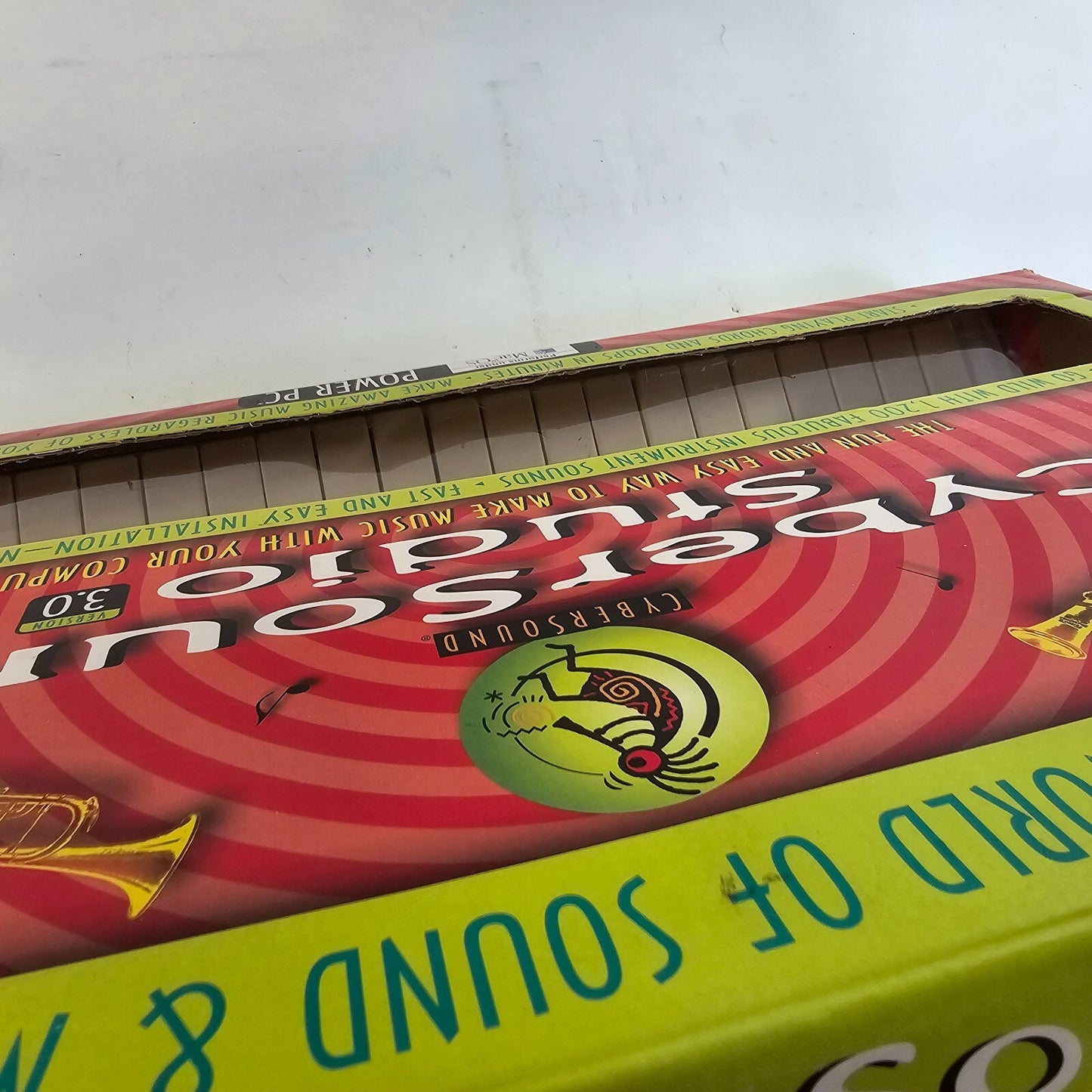 Vintage Cybersound MIDI Musical Keyboard 37 key CD 1 Cable Mac Power PC