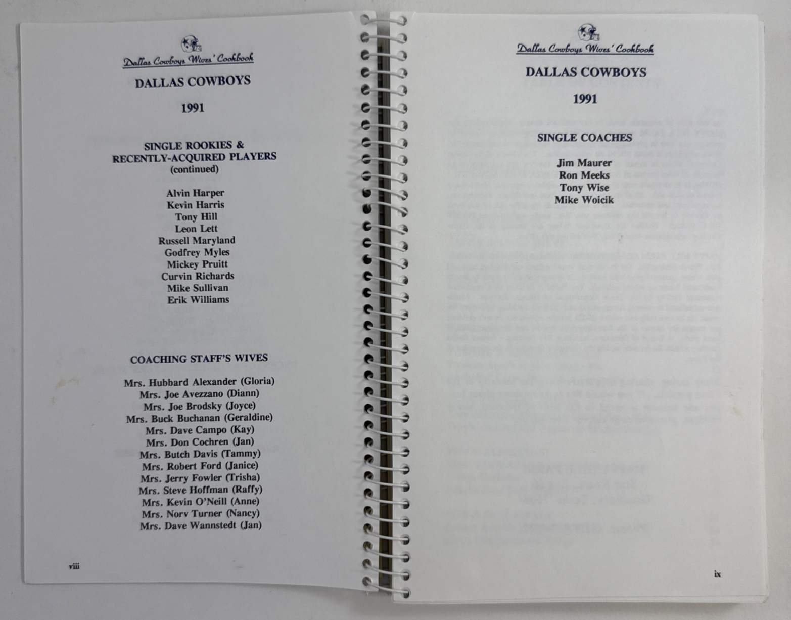 The Dallas Cowboys Wives Cookbook  (Paperback, 1991) First Edition