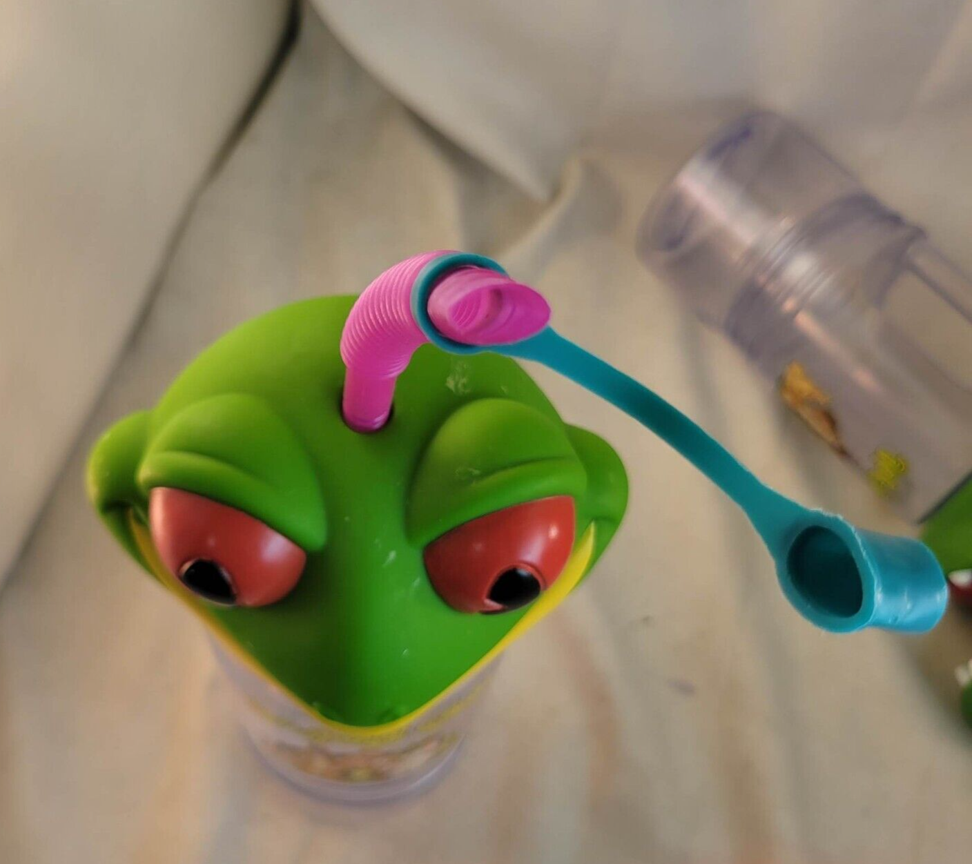 3D Frog Gorilla Alligator Rainforest Café Souvenir Travel Water Bottle W/Handle