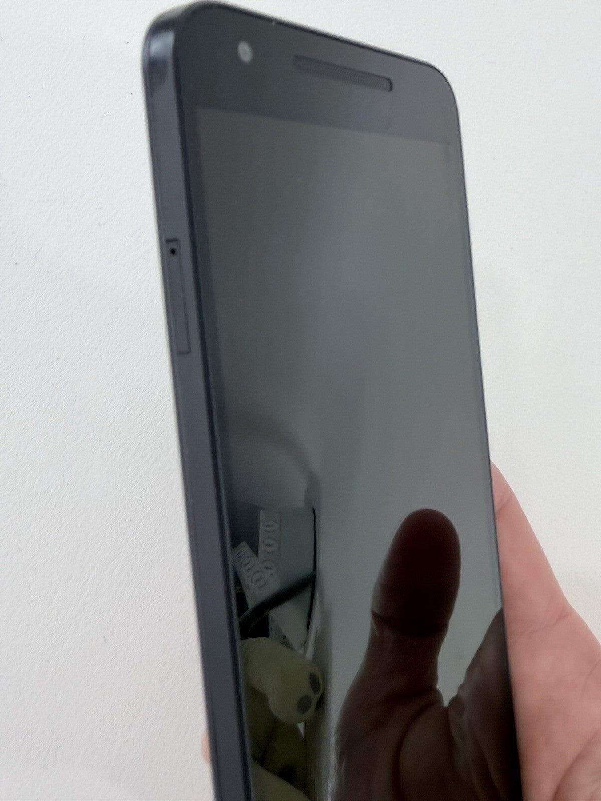 LG Nexus 5X LTE Smart Phone 32GB Unlocked - Android 8.1 Oreo, Factory Reset