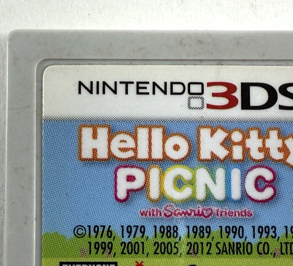 Hello Kitty Picnic w/ Sanrio Friends (Nintendo 3DS, 2012) Game Cartridge & Case