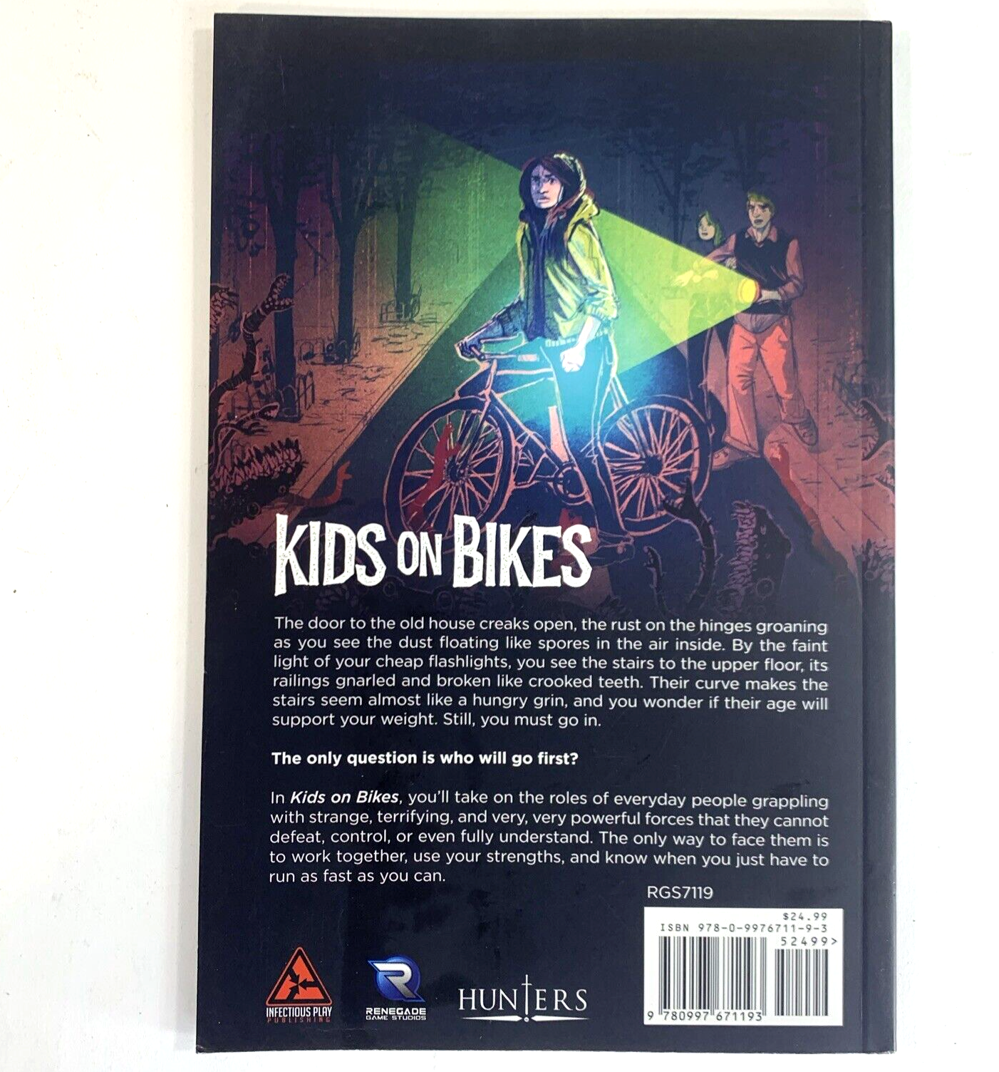 Kids on Bikes by Doug Levandowski and Jon Gilmour (2018, Trade Paperback)