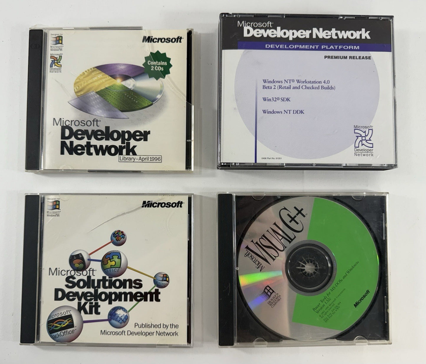Microsoft Development Network 1995/96 Software Bundle with Visual C++ And Keys