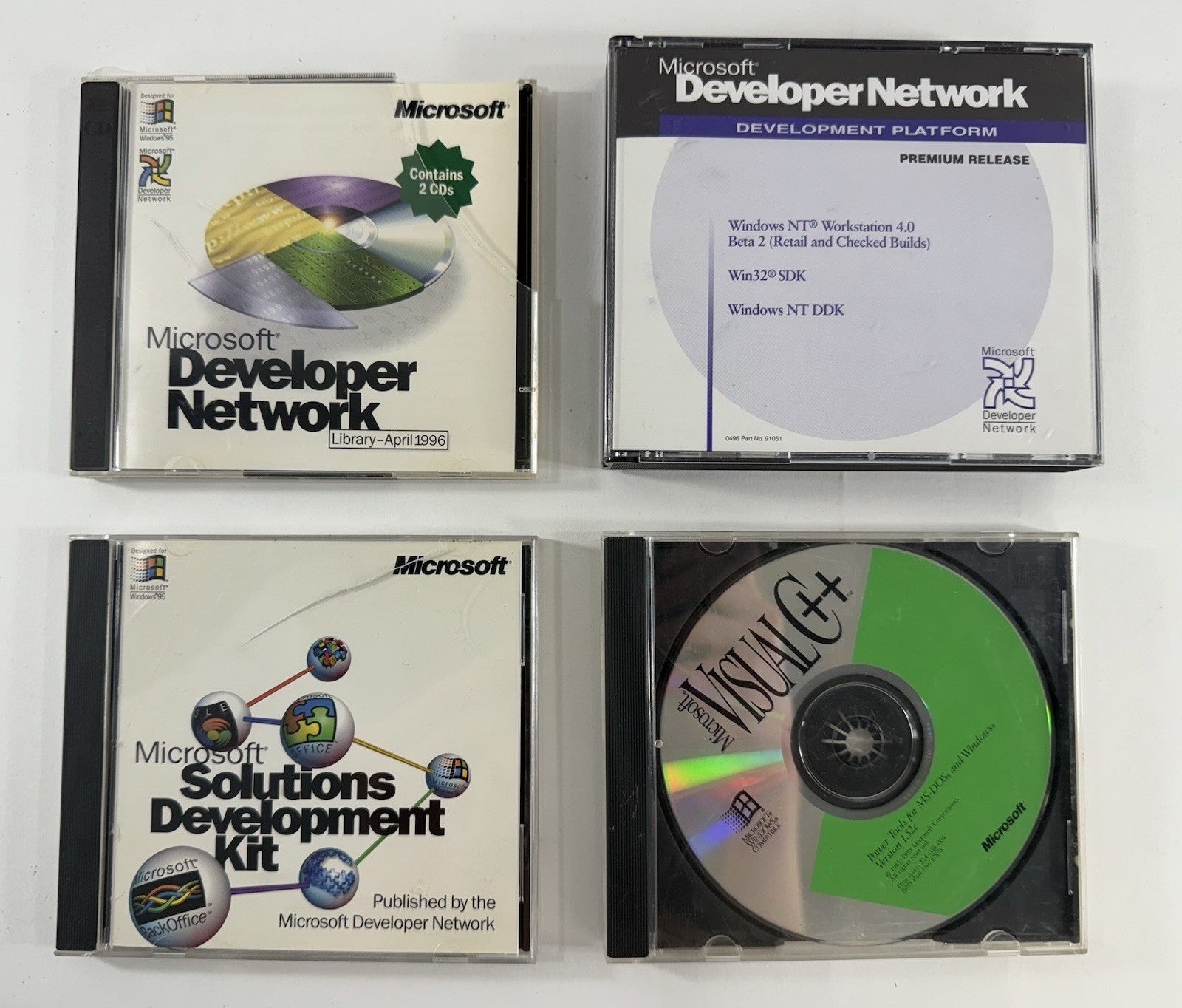 Microsoft Development Network 1995/96 Software Bundle with Visual C++ And Keys